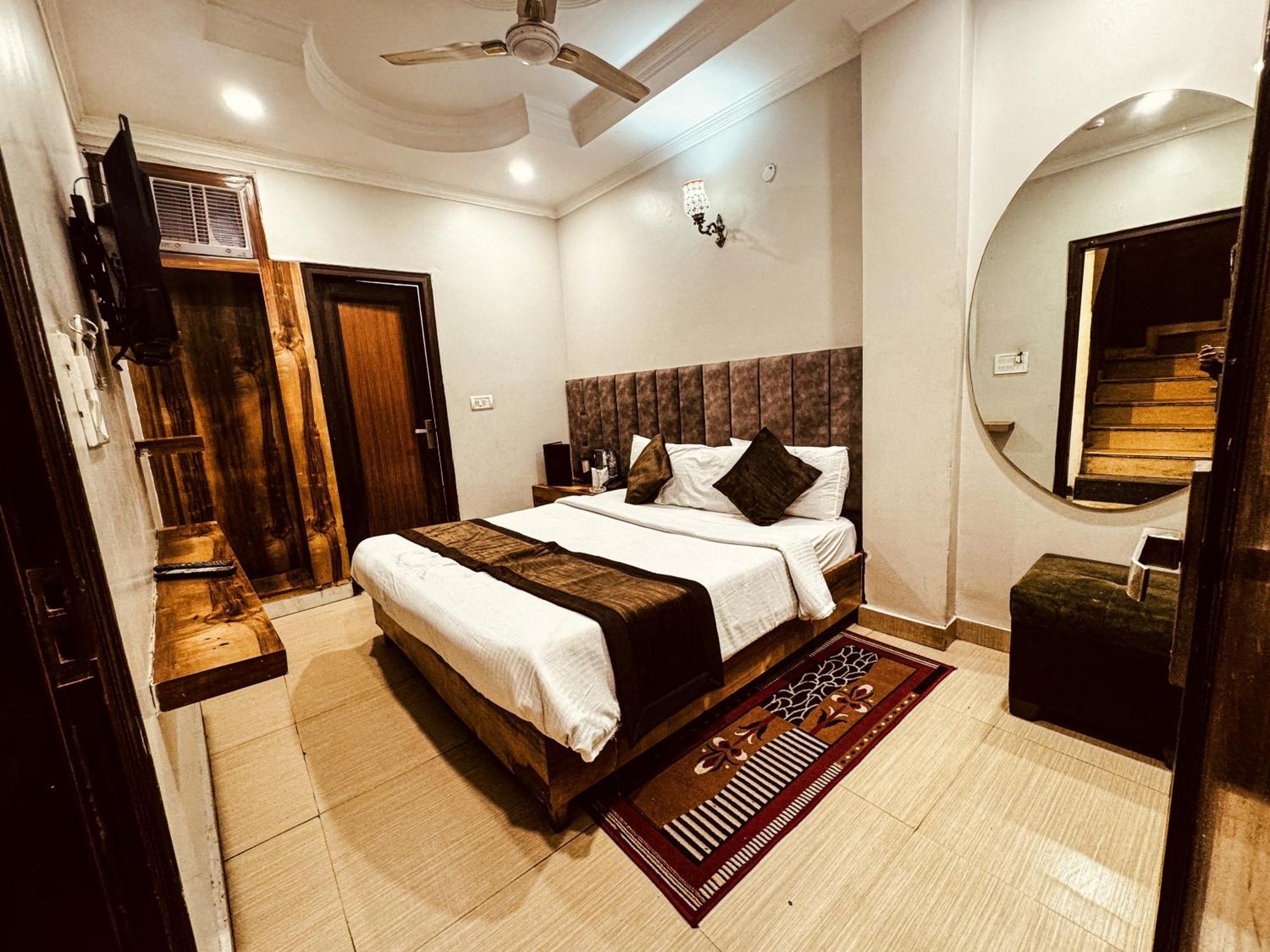 Hotel Nityaa Suites نيودلهي المظهر الخارجي الصورة