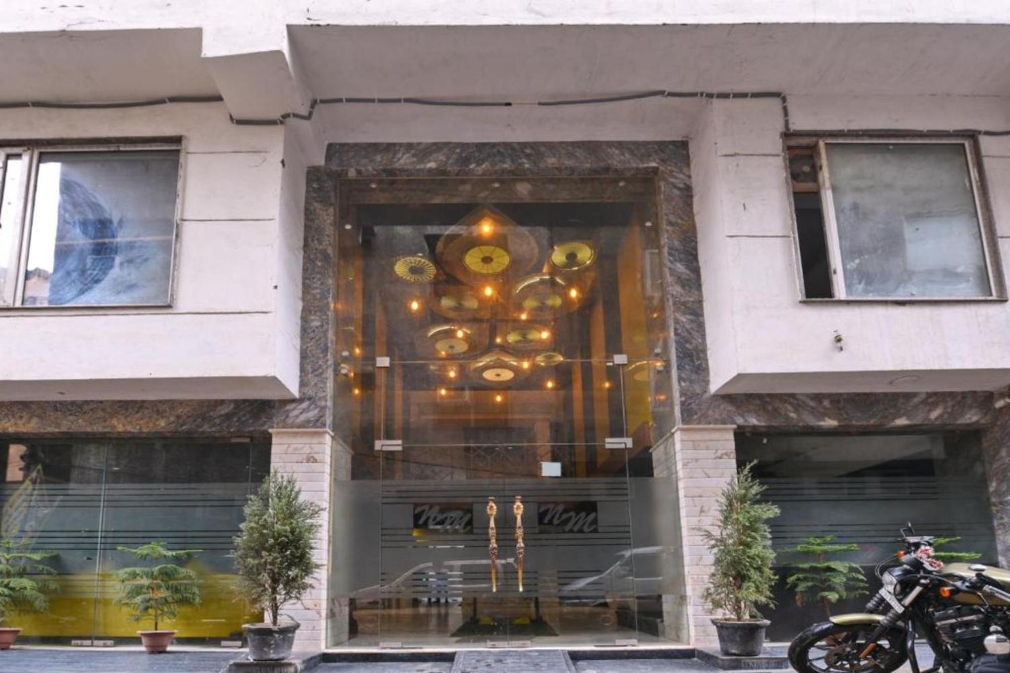 Hotel Nityaa Suites نيودلهي المظهر الخارجي الصورة