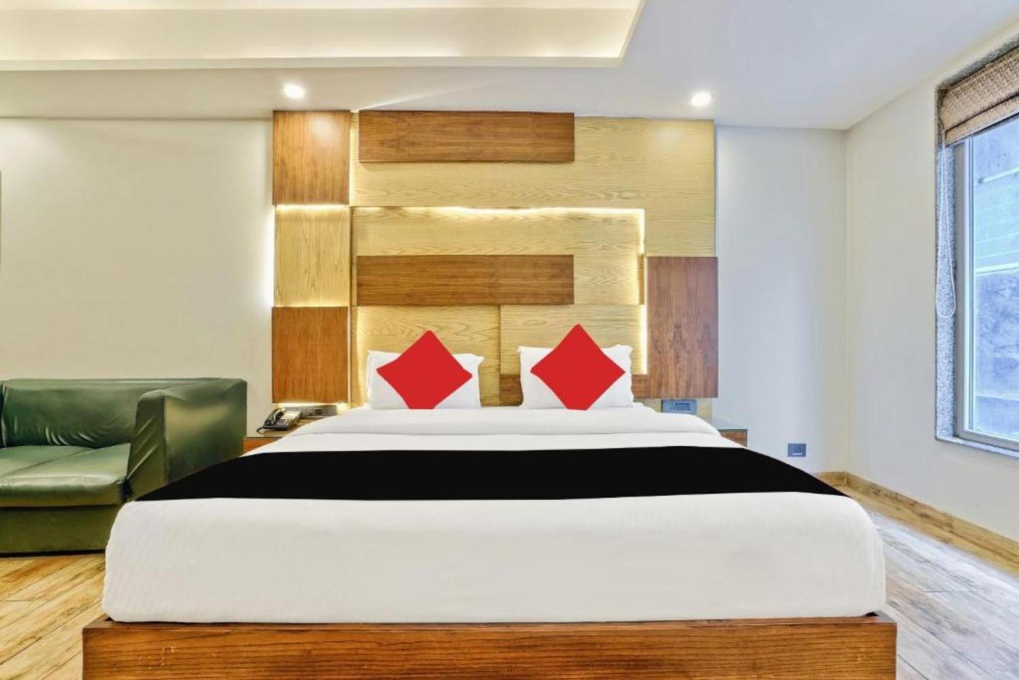 Hotel Nityaa Suites نيودلهي المظهر الخارجي الصورة