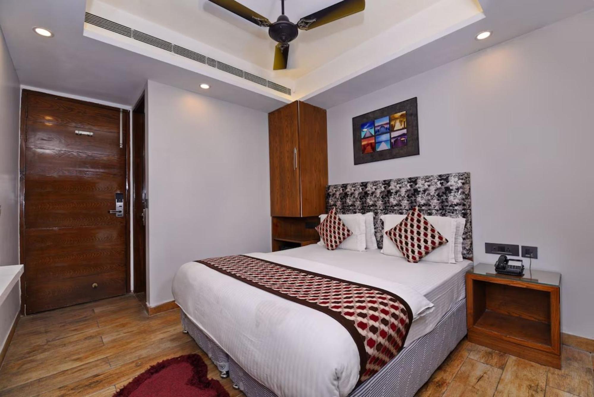 Hotel Nityaa Suites نيودلهي المظهر الخارجي الصورة