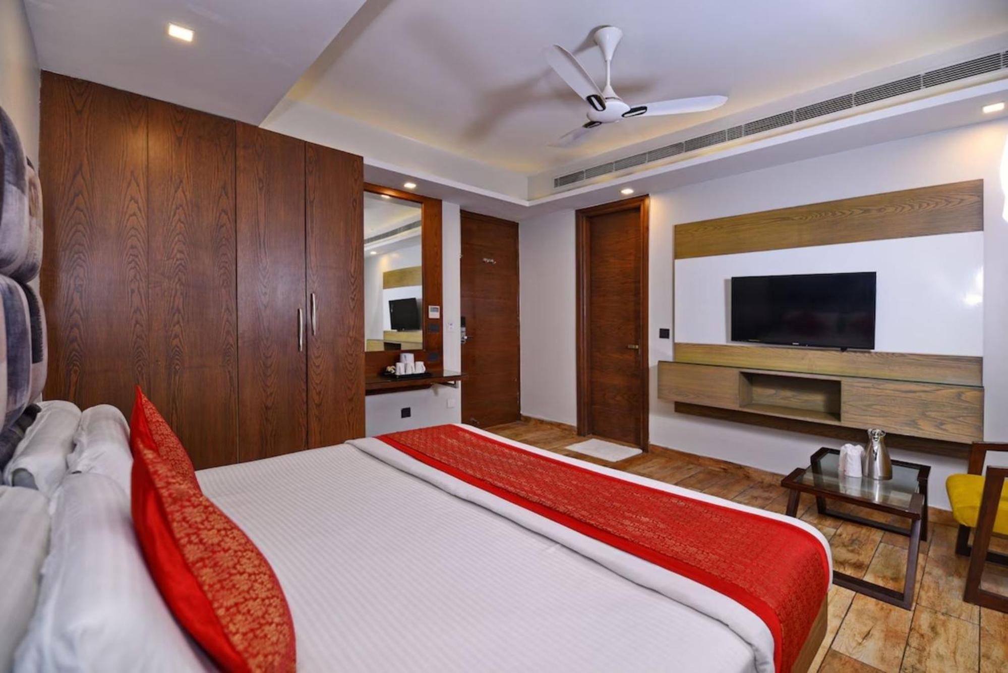 Hotel Nityaa Suites نيودلهي المظهر الخارجي الصورة
